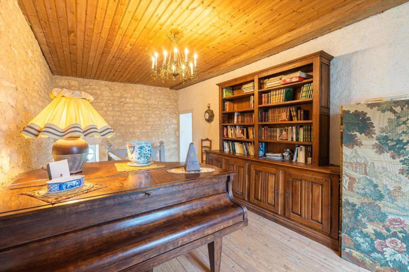 Chambres Et Table D'Hotes Maison Garesche Nieulle-sur-Seudre Экстерьер фото